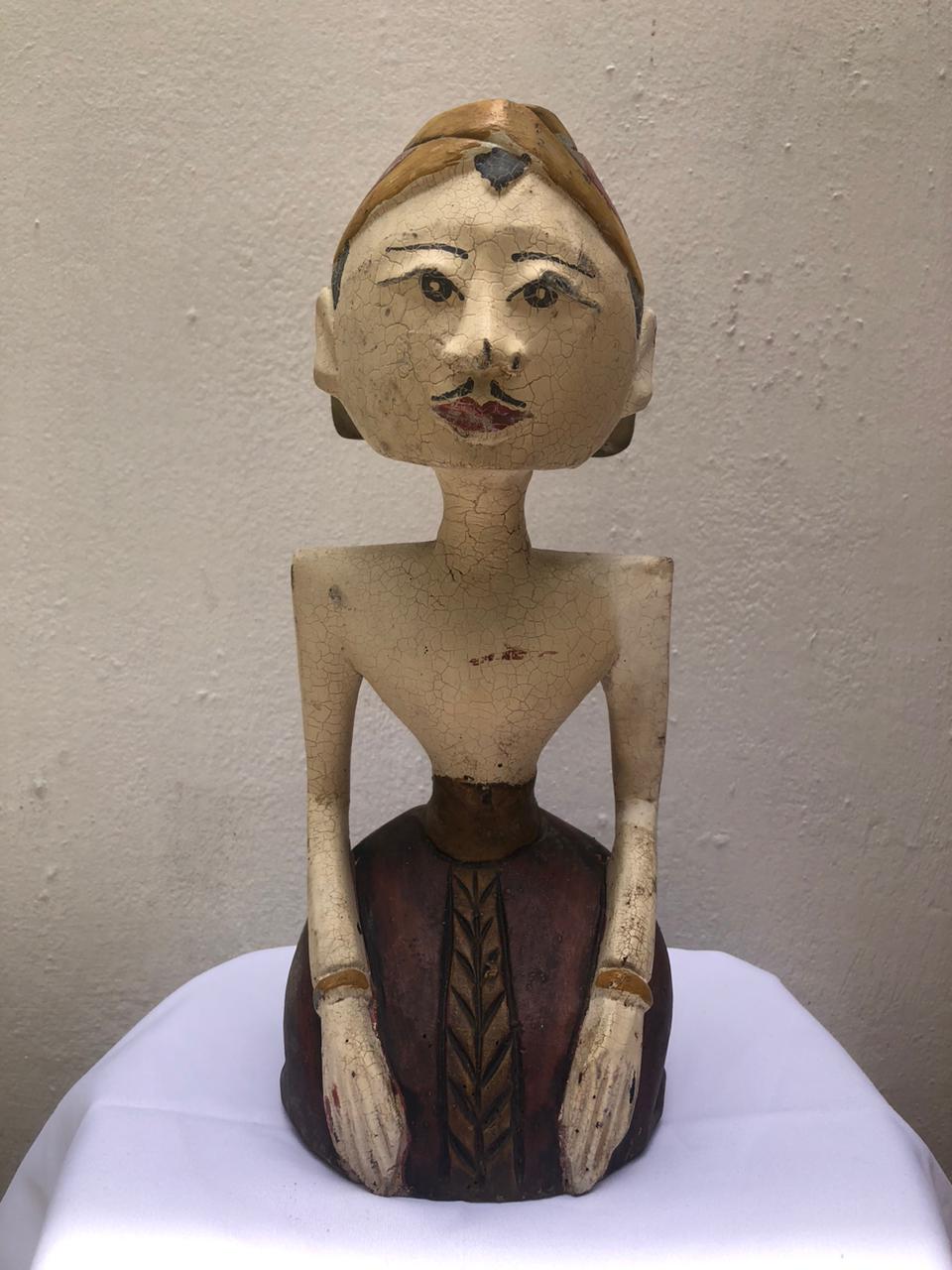 Traditional Javanese Sitting Sculpture - Image 2